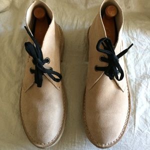 bata desert boots